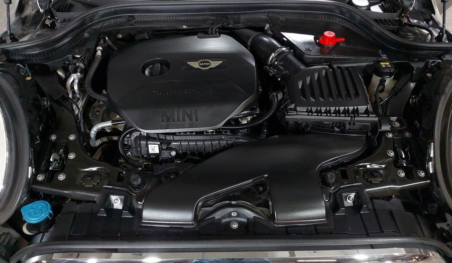 Mini Cooper 1.5 COOPER CHILI AT Hatchback 2017