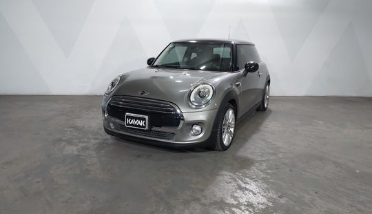 Mini • Cooper