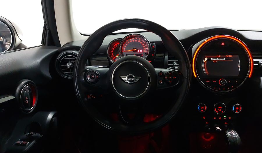 Mini Cooper 1.5 COOPER CHILI AT Hatchback 2017