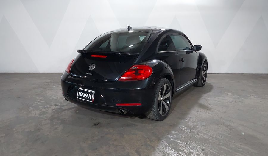Volkswagen Beetle 2.0 TURBO DSG Hatchback 2013