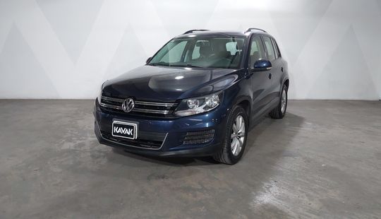 Volkswagen • Tiguan