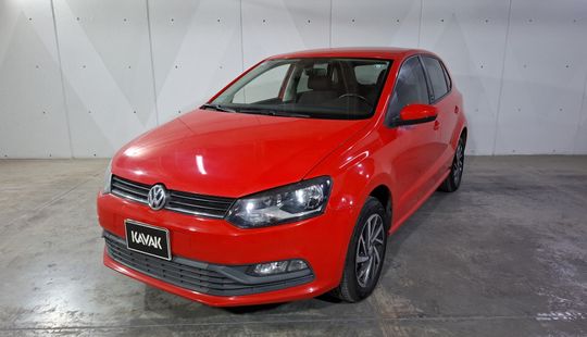 Volkswagen • Polo