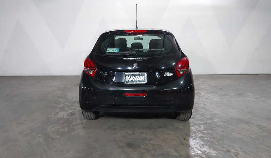 Peugeot 208 1.6 ALLURE SWAROVSKI AT Hatchback 2016