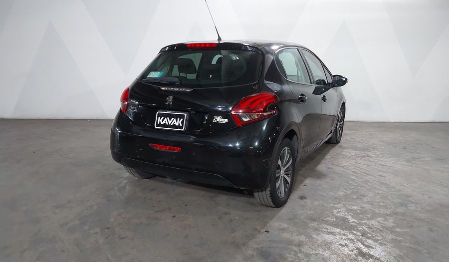 Peugeot 208 1.6 ALLURE SWAROVSKI AT Hatchback 2016