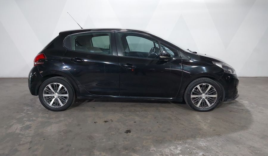 Peugeot 208 1.6 ALLURE SWAROVSKI AT Hatchback 2016
