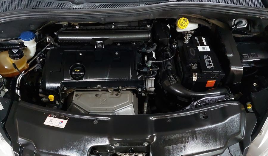 Peugeot 208 1.6 ALLURE SWAROVSKI AT Hatchback 2016