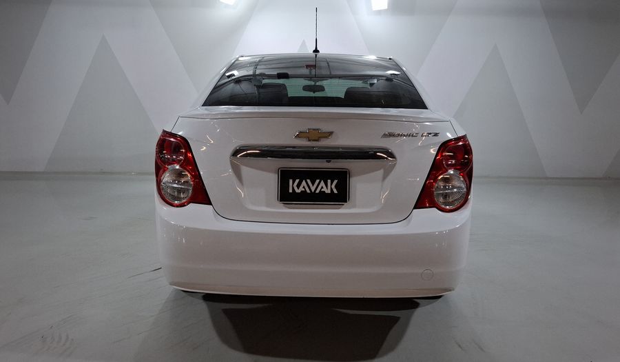 Chevrolet Sonic 1.6 AT F LTZ Sedan 2016