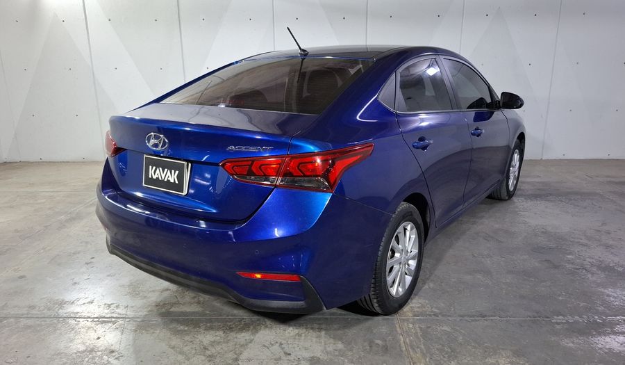 Hyundai Accent 1.6 GL MID Sedan 2022