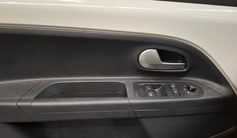 Volkswagen Up 1.0 HIGH UP I-MOTION Hatchback 2017