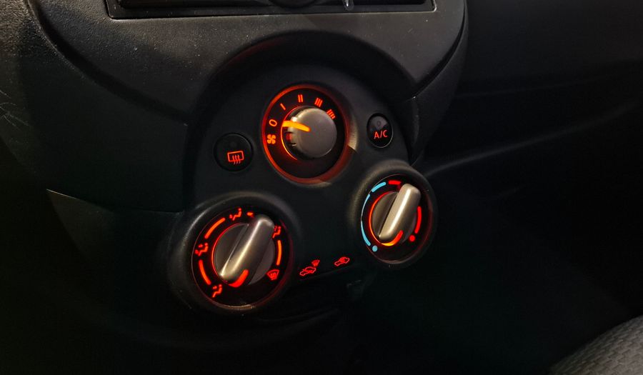 Nissan March 1.6 ACTIVE Hatchback 2016