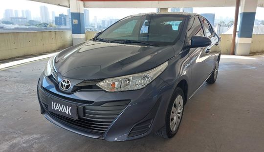Toyota • Yaris