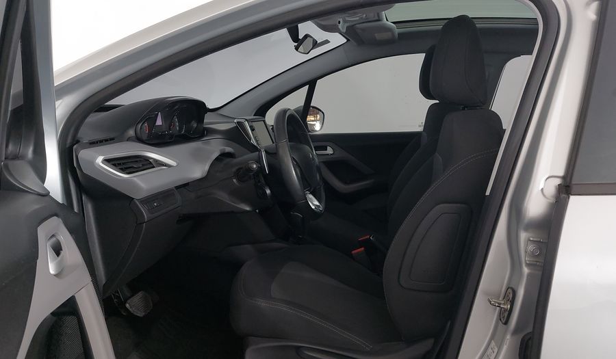 Peugeot 208 ALLURE Hatchback 2017