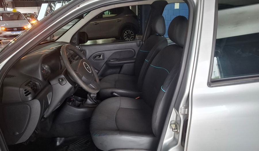 Renault Clio 1.1 CONFORT PLUS Hatchback 2014