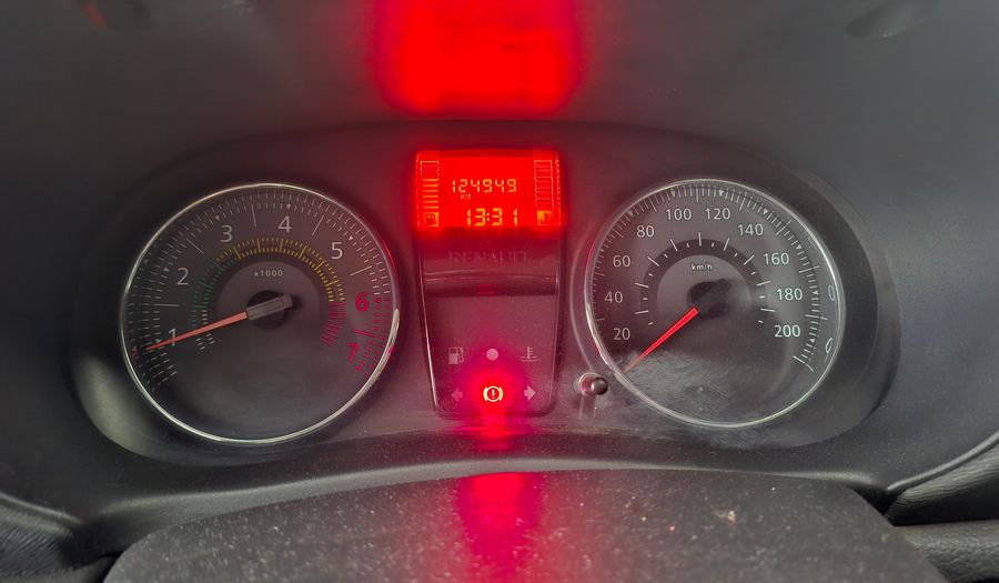 Renault Clio 1.1 CONFORT PLUS Hatchback 2014