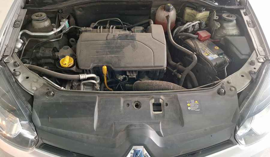 Renault Clio 1.1 CONFORT PLUS Hatchback 2014