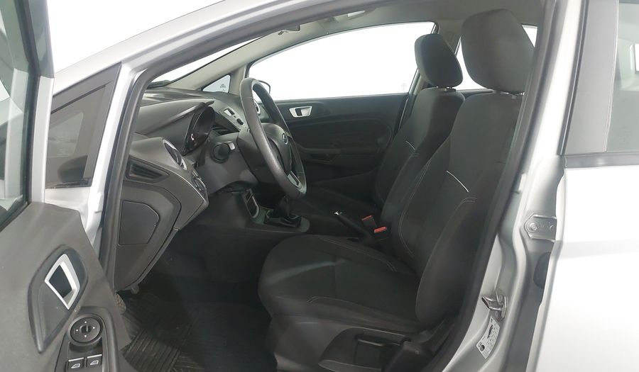 Ford Fiesta SE HATCH Hatchback 2017