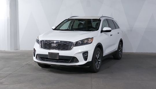 2019 • 88,210 km • Automático