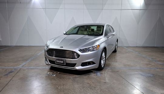 Ford • Fusion