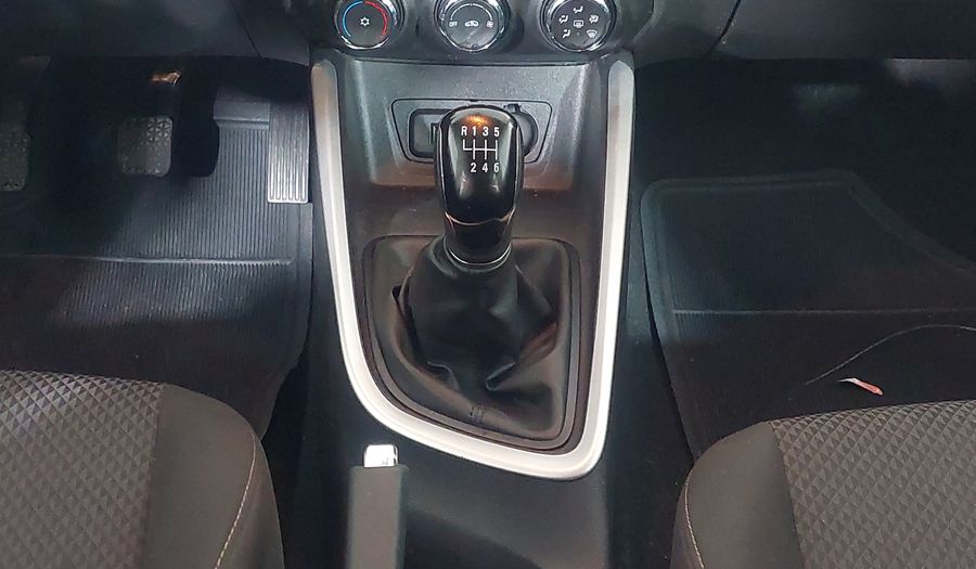 Chevrolet Onix TURBO  LT Hatchback 2020