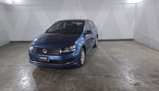 Volkswagen • Vento