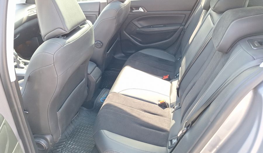 Peugeot 308 1.6 BLUEHDI 120 HP AUTO FELINE Hatchback 2019