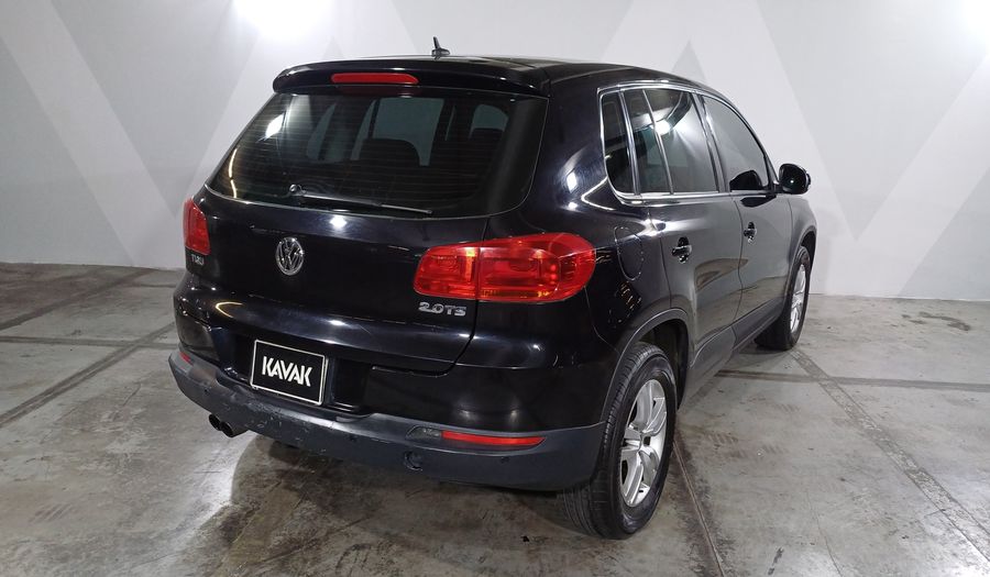 Volkswagen Tiguan 2.0 TFSI NATIVE AT Suv 2013