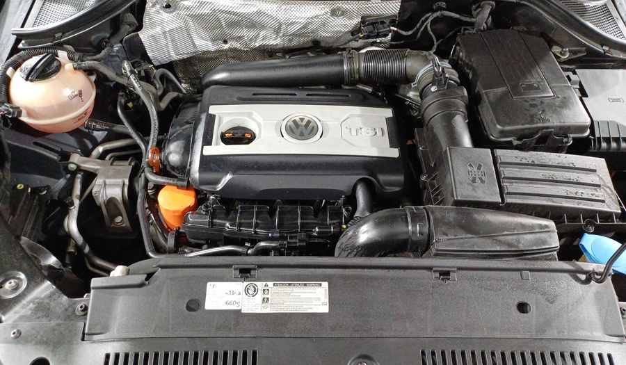 Volkswagen Tiguan 2.0 TFSI NATIVE AT Suv 2013
