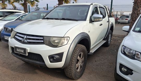Mitsubishi • L200