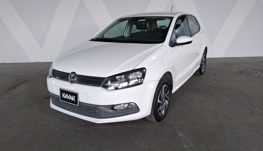 Volkswagen • Polo