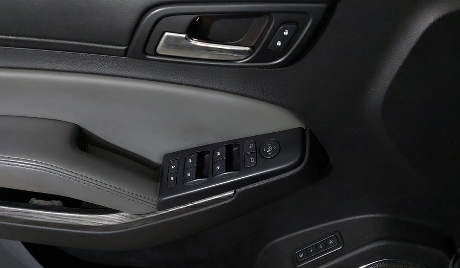 Chevrolet Suburban 5.3 B LT AT Suv 2016