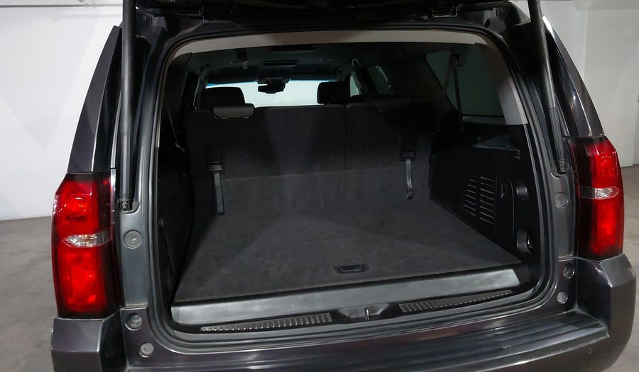 Chevrolet Suburban 5.3 B LT AT Suv 2016