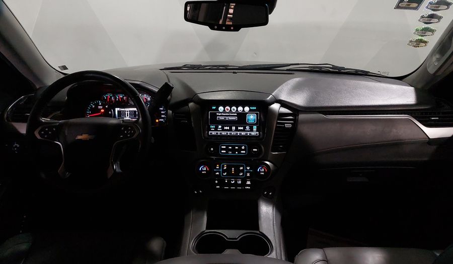 Chevrolet Suburban 5.3 B LT AT Suv 2016