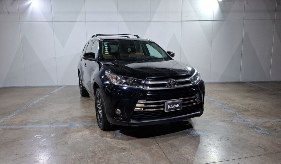 Toyota Highlander 3.5 LIMITED PANORAMA ROOF AT Suv 2018