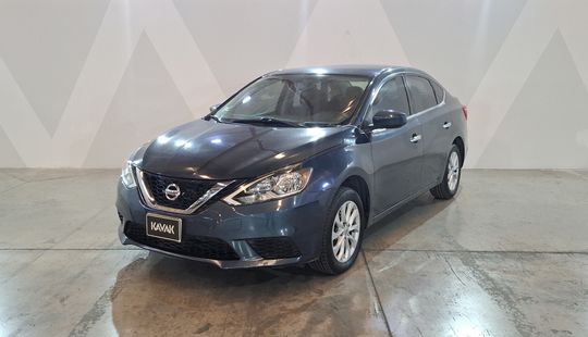 Nissan • Sentra