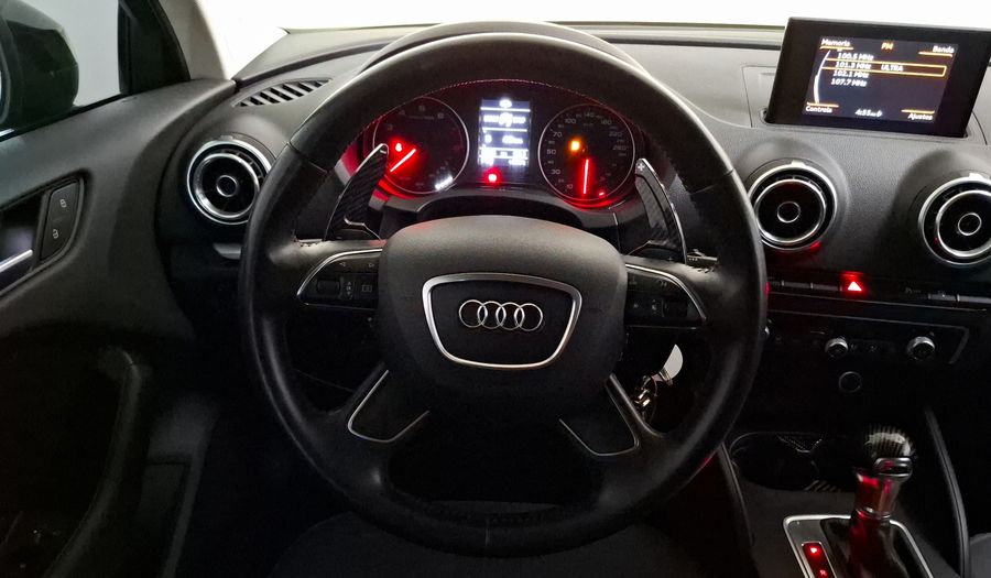 Audi A3 1.4 TFSI AMBIENTE S TRONIC Sedan 2016