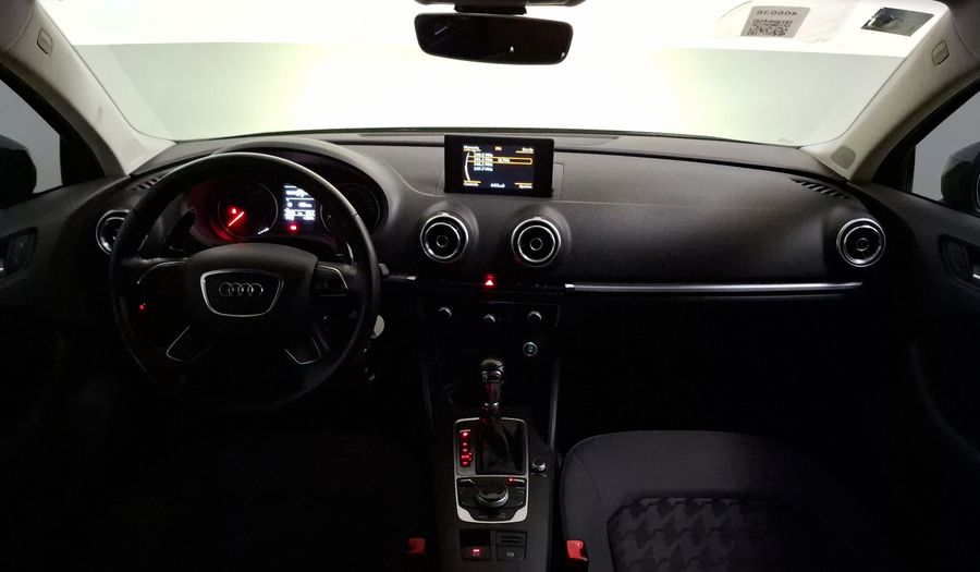 Audi A3 1.4 TFSI AMBIENTE S TRONIC Sedan 2016