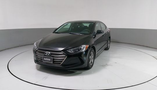 Hyundai • Elantra