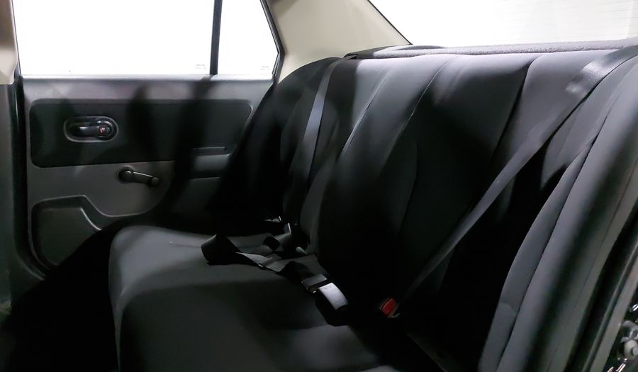 Nissan Tiida 1.8 SENSE MT Sedan 2015