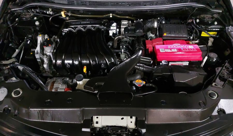 Nissan Tiida 1.8 SENSE MT Sedan 2015