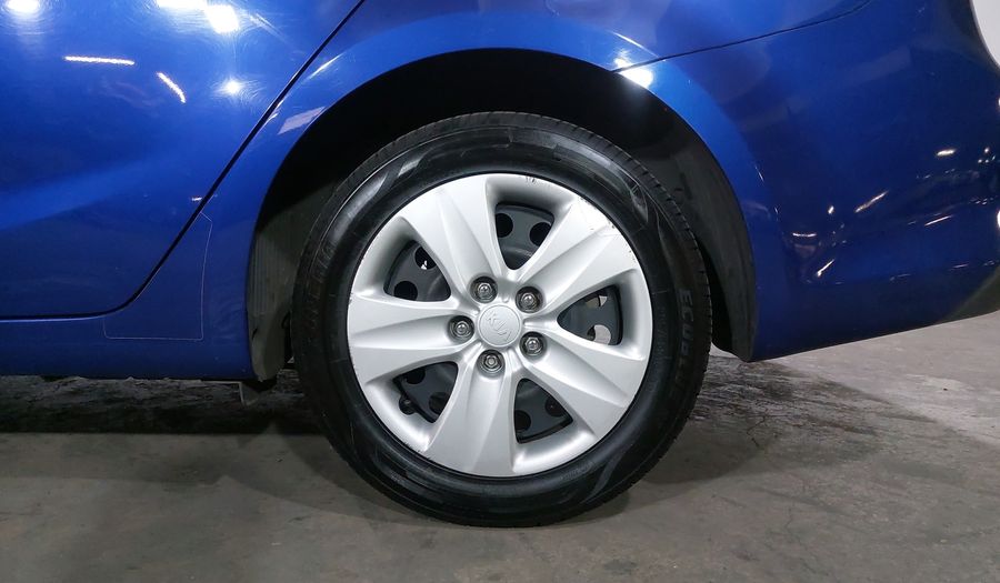 Kia Forte 2.0 LX MT Sedan 2017