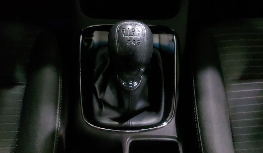 Kia Forte 2.0 LX MT Sedan 2017