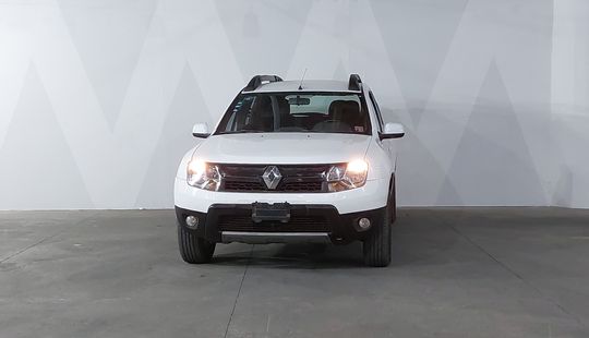 Renault • Duster