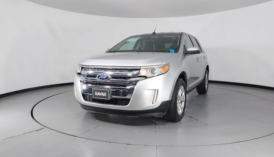 Ford • Edge