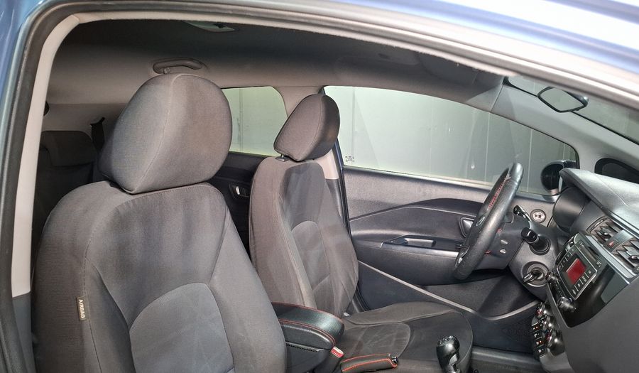 Kia Rio 1.6 LX MT Hatchback 2016