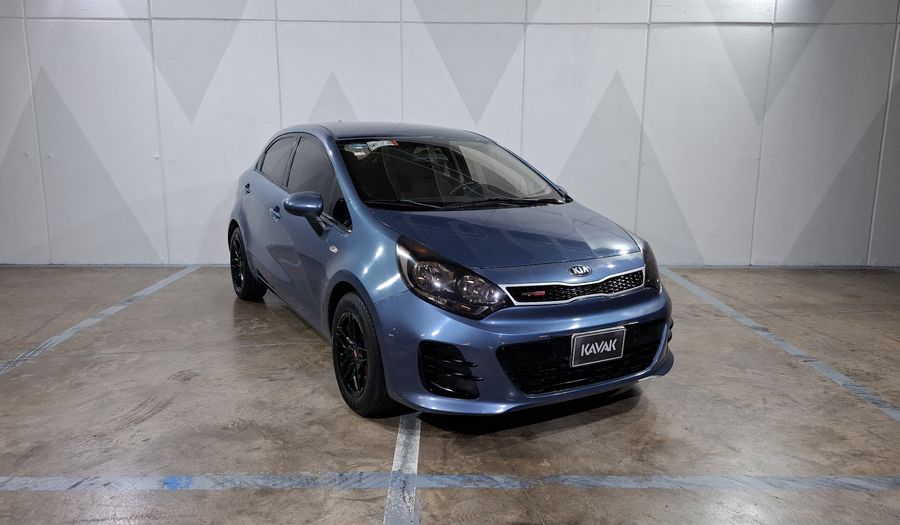 Kia Rio 1.6 LX MT Hatchback 2016