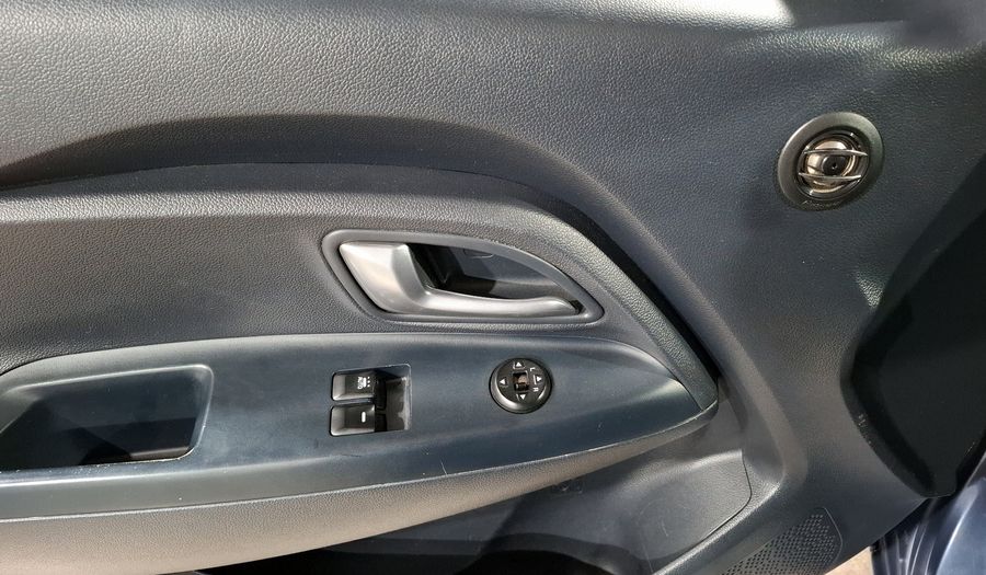 Kia Rio 1.6 LX MT Hatchback 2016