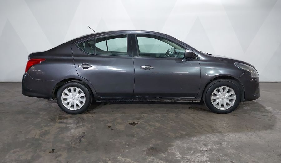 Nissan Versa 1.6 SENSE Sedan 2017