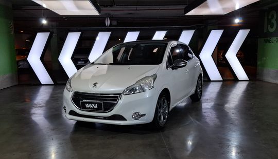 Peugeot • 208