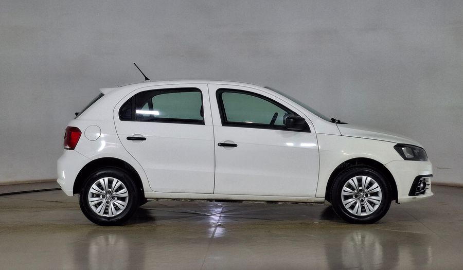 Volkswagen Gol 1.6 POWER AC Hatchback 2018