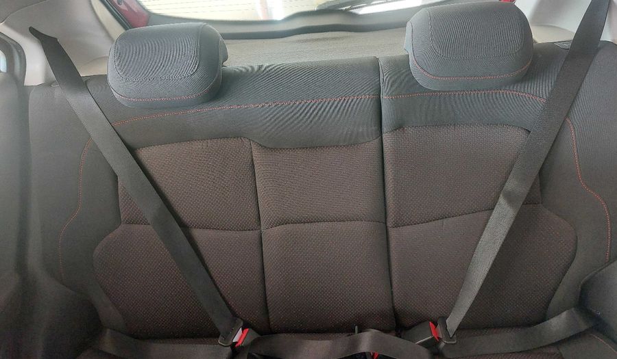Chevrolet Onix MPFI LTZ Hatchback 2015